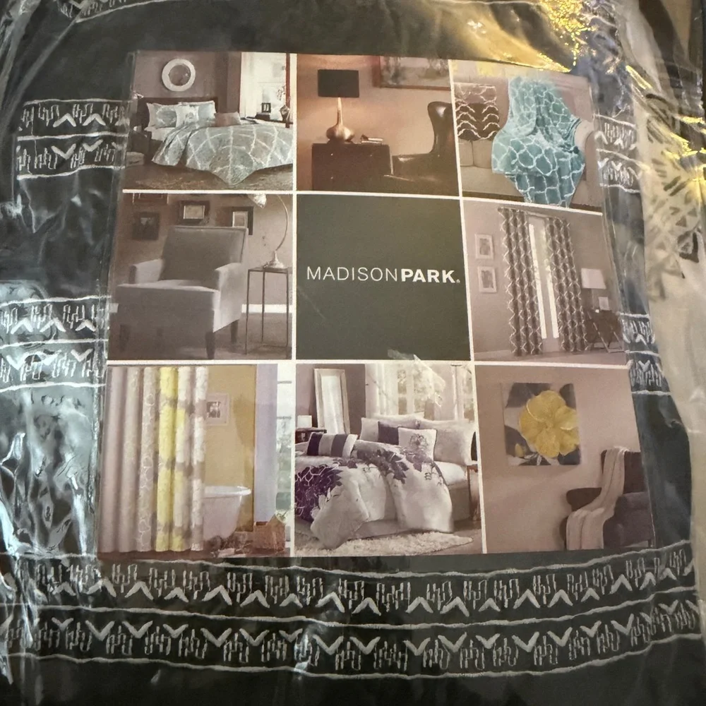 Madison Park Cream and Gray Comforter Set